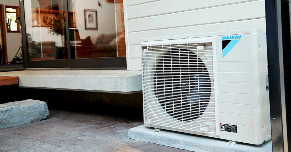 Daikin heat deals pump cost